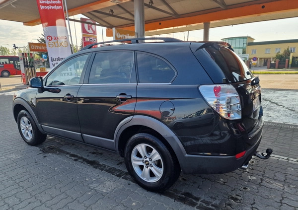 Chevrolet Captiva cena 28200 przebieg: 207000, rok produkcji 2009 z Trzemeszno małe 667